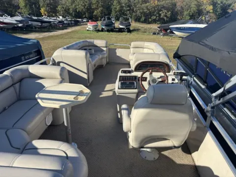 Photos of 2002 GODFREY SANPAN SP2500RS 90HP for sale in Fargo, ND at McLaughlin's RV and Marine