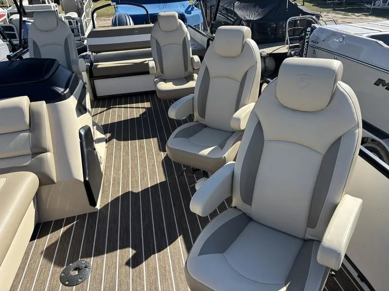 Unknown 2025 PREMIER SUNSATION 230 RL 150HP LEGS BUNK TRAILER for sale in Fargo, ND