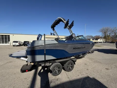 Another view of 2023 MASTERCRAFT XT20 for sale in Fargo, ND at McLaughlin's RV and Marine - Fargo