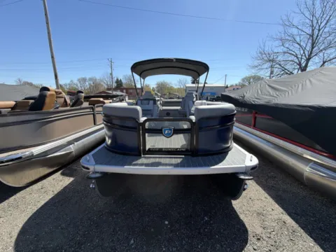 Another view of 2026 PREMIER SUNSCAPE 220 RL 115HP BUNK TRAILER for sale in Fargo, ND at McLaughlin's RV and Marine - Fargo