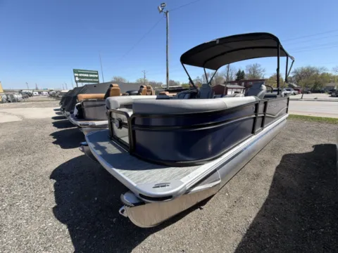 More photos of 2026 PREMIER SUNSCAPE 220 RL 115HP BUNK TRAILER at McLaughlin's RV and Marine - Fargo, ND