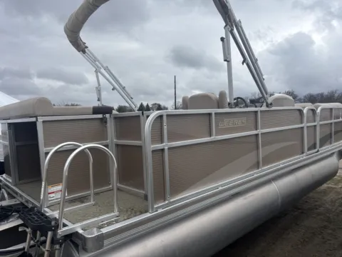 More photos of 2015 WEERES ECLIPSE 220 115HP SEA LEGS BUNK TRAILER ECLIPSE 220 115HP SEA LEGS at McLaughlin's RV and Marine - Fargo, ND