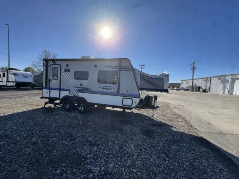 More photos of 2018 JAYCO JAY FEATHER X19H at McLaughlin's RV and Marine - Fargo, ND