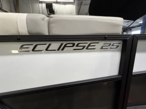 More photos of 2026 SUNCHASER ECLIPSE 25 LR DH TRIPLE 250HP BUNK TRAILER at McLaughlin's RV and Marine - Fargo, ND