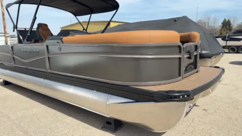 More photos of 2026 PREMIER SUNSATION 250 RS PTX TRIPLE 200HP BUNK TRAILER at McLaughlin's RV and Marine - Fargo, ND