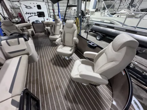 More photos of 2026 PREMIER SUNSCAPE 220 RF 115HP BUNK TRAILER at McLaughlin's RV and Marine - Fargo, ND