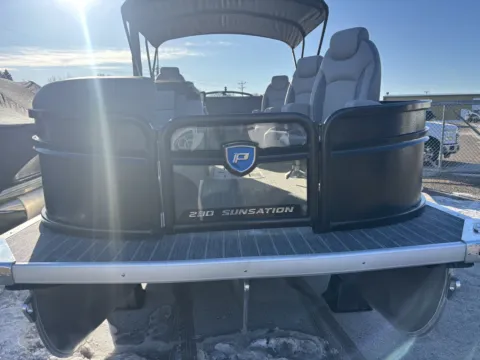 Photos of 2026 PREMIER SUNSATION 230 RL PTX TRIPLE 200HP BUNK TRAILER for sale in Fargo, ND at McLaughlin's RV and Marine - Fargo