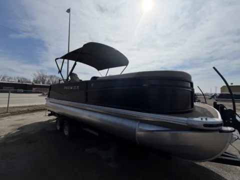 Photos of 2026 PREMIER SUNSCAPE 220 RL 150HP BUNK TRAILER for sale in Fargo, ND at McLaughlin's RV and Marine - Fargo