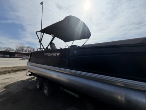 More photos of 2026 PREMIER SUNSCAPE 220 RL 150HP BUNK TRAILER at McLaughlin's RV and Marine - Fargo, ND