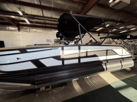 More photos of 2026 EVOTTI 500 SERIES 521 CS TRIPLE 200HP BUNK TRAILER at McLaughlin's RV and Marine - Fargo, ND