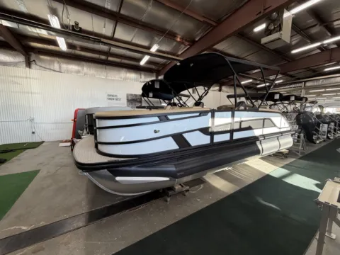 Photos of 2026 EVOTTI 500 SERIES 521 CS TRIPLE 200HP BUNK TRAILER for sale in Fargo, ND at McLaughlin's RV and Marine - Fargo