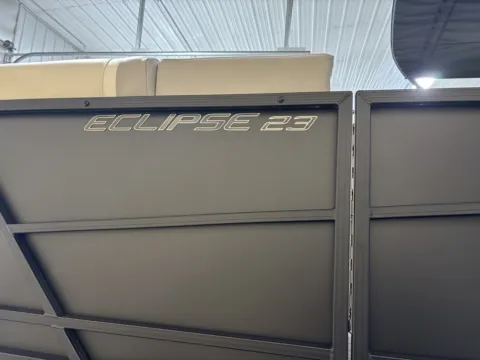 More photos of 2026 SUNCHASER ECLIPSE 23 LR DH 150HP BUNK TRAILER at McLaughlin's RV and Marine - Fargo, ND