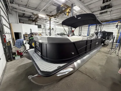 Another view of 2026 SUNCHASER ECLIPSE 23 SB DH 150HP BUNK TRAILER for sale in Brainerd, MN at McLaughlin's RV & Marine - Brainerd
