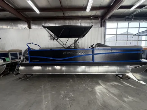 Photos of 2026 PREMIER SUNSATION 230 RF PTX TRIPLE 200HP BUNK TRAILER for sale in Fargo, ND at McLaughlin's RV and Marine - Fargo