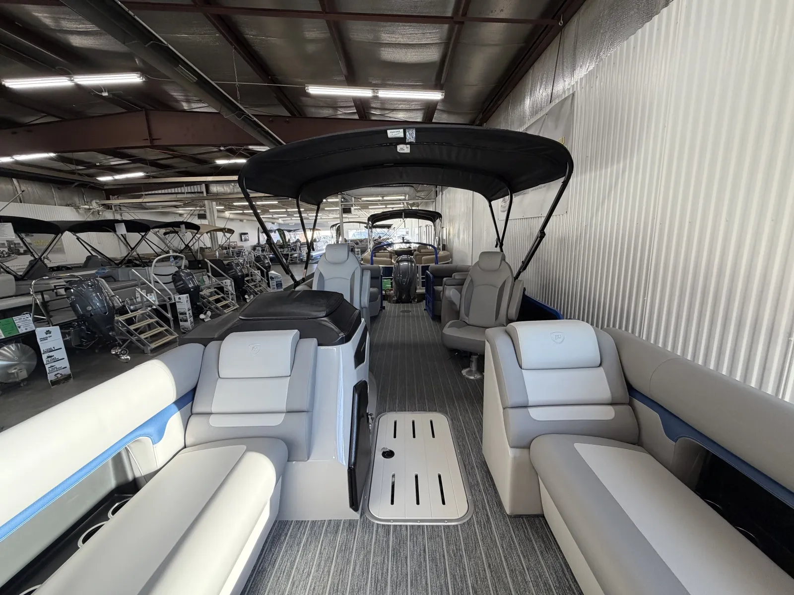Photos of 2026 PREMIER SUNSATION 230 RF PTX TRIPLE 200HP BUNK TRAILER for sale in Fargo, ND at McLaughlin's RV and Marine - Fargo