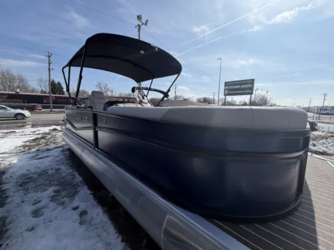 More photos of 2026 PREMIER SUNSCAPE 220 RF PTX TRIPLE 200HP BUNK TRAILER at McLaughlin's RV and Marine - Fargo, ND