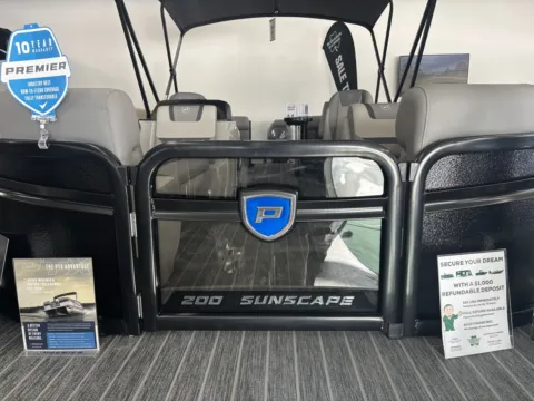 More photos of 2026 PREMIER SUNSCAPE 200 RF 90HP BUNK TRAILER at McLaughlin's RV and Marine - Fargo, ND