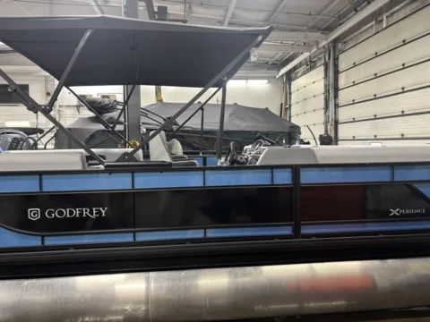 More photos of 2026 GODFREY SWEETWATER EXPERIENCE 2286 SBX 115HP BUNK TRAILER at McLaughlin's RV and Marine - Fargo, ND