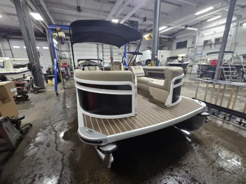 More photos of 2026 PREMIER SUNSCAPE 200 RF 90HP BUNK TRAILER at McLaughlin's RV and Marine - Fargo, ND