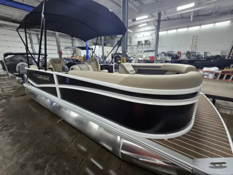 Photos of 2026 PREMIER SUNSCAPE 200 RF 90HP BUNK TRAILER for sale in Fargo, ND at McLaughlin's RV and Marine - Fargo