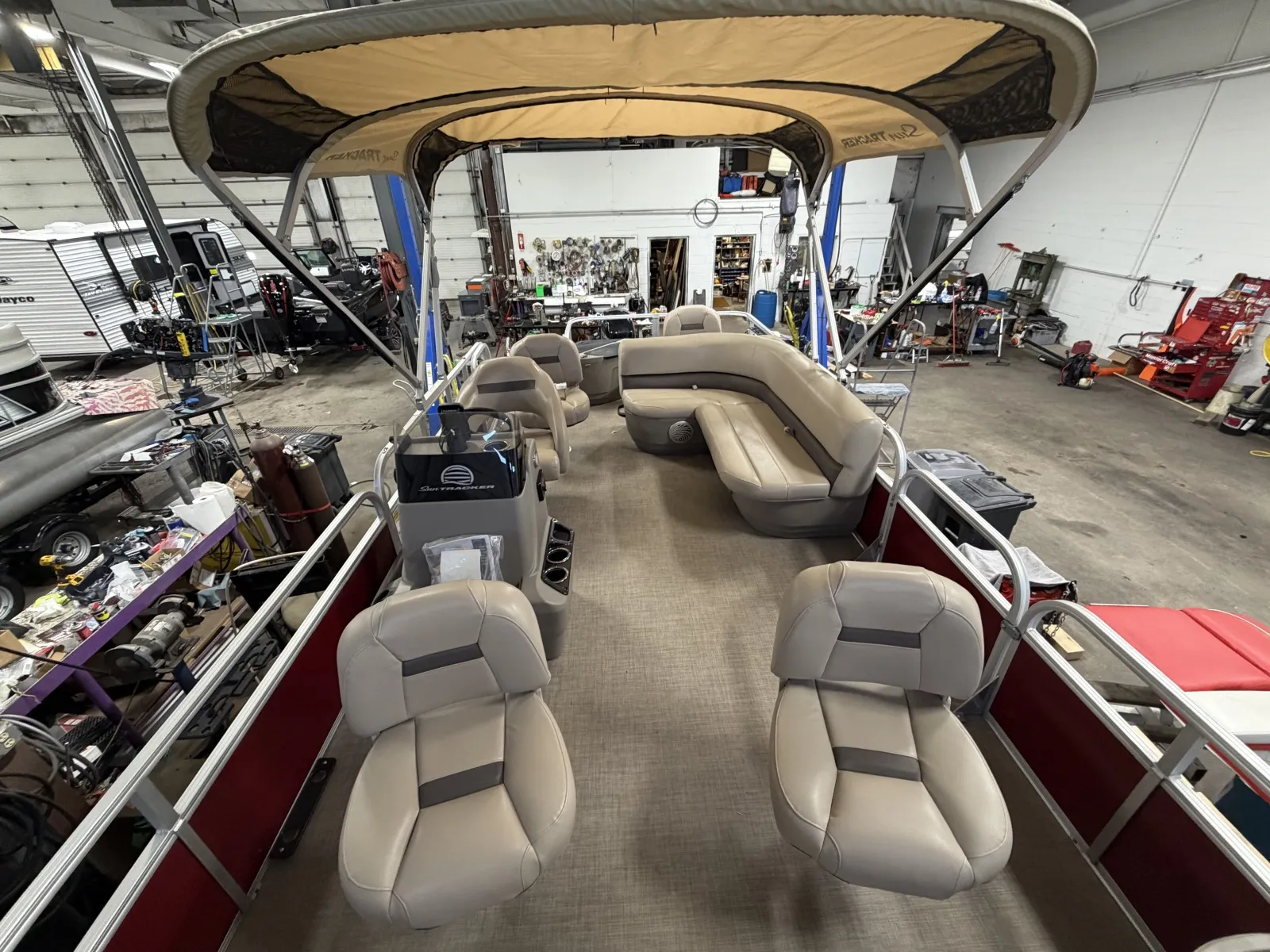 Photos of 2023 SUN TRACKER BASS BUGGY 18 DLX 60HP BUNK TRAILER for sale in Brainerd, MN at McLaughlin's RV & Marine - Brainerd