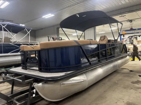 Blue 2026 SUNCHASER ECLIPSE 23 LR DH 150HP BUNK TRAILER for sale in Fargo, ND