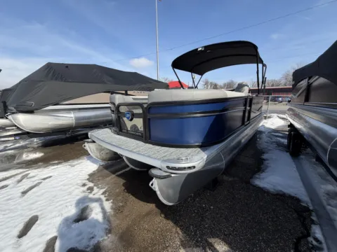 Another view of 2026 PREMIER SUNSCAPE 220 RF PTX TRIPLE 200HP BUNK TRAILER for sale in Fargo, ND at McLaughlin's RV and Marine - Fargo