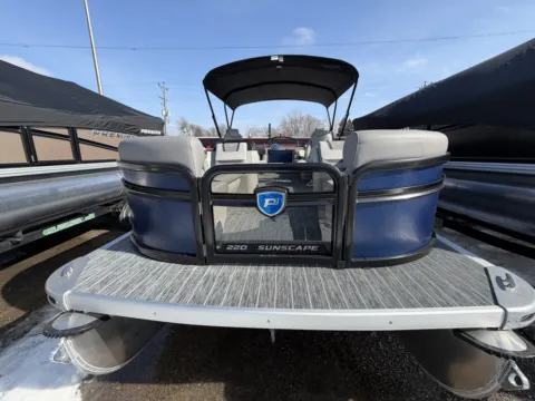 More photos of 2026 PREMIER SUNSCAPE 220 RF PTX TRIPLE 200HP BUNK TRAILER at McLaughlin's RV and Marine - Fargo, ND