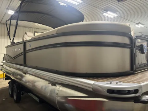 More photos of 2026 PREMIER SUNSCAPE 220 RF PTX TRIPLE 200HP BUNK TRAILER at McLaughlin's RV & Marine - Detroit Lakes, MN