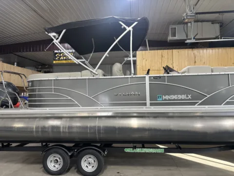 Another view of 2019 SYLVAN MIRAGE 8522 LZ 115HP SEA LEGS for sale in Fargo, ND at McLaughlin's RV and Marine - Fargo