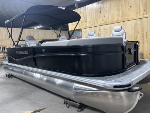 Photos of 2026 PREMIER SUNSCAPE 220 RF 150HP BUNK TRAILER for sale in Fargo, ND at McLaughlin's RV and Marine - Fargo