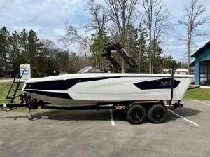 Unknown 2023 HEYDAY WT SURF for sale in Fargo, ND