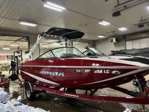 Unknown 2015 MOOMBA MONDO for sale in Fargo, ND