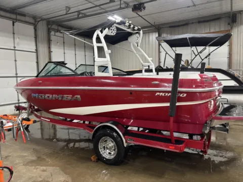 Another view of 2015 MOOMBA MONDO for sale in Fargo, ND at McLaughlin's RV and Marine - Fargo