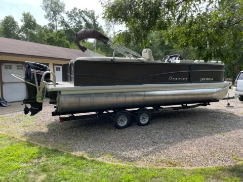 Another view of 2018 PREMIER SUNSATION 230 RF 140HP BUNK TRAILER for sale in Fargo, ND at McLaughlin's RV and Marine - Fargo