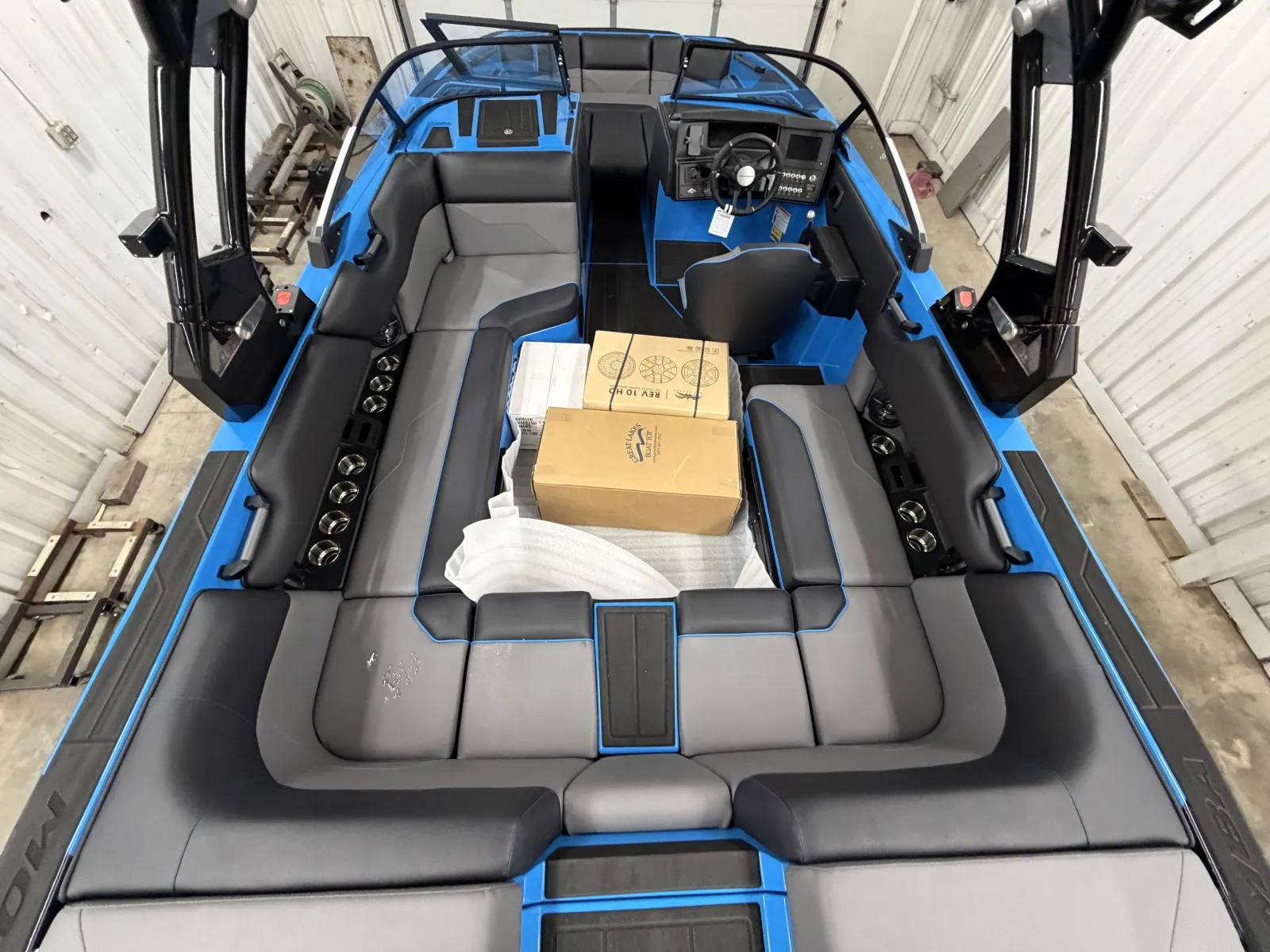 Another view of 2026 MOOMBA MAX for sale in Fargo, ND at McLaughlin's RV and Marine - Fargo