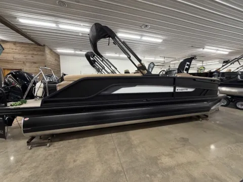 More photos of 2026 EVOTTI 700 SERIES 723 QL TRIPLE 250HP VMAX BUNK TRAILER at McLaughlin's RV and Marine - Fargo, ND