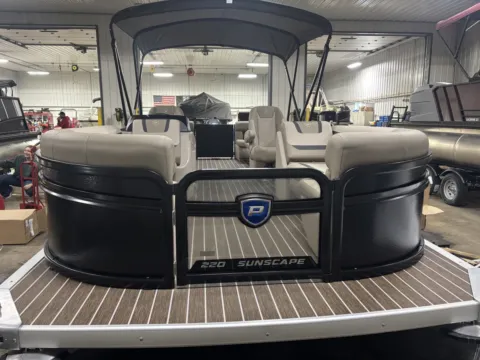 More photos of 2026 PREMIER SUNSCAPE 220 RF 90HP BUNK TRAILER at McLaughlin's RV and Marine - Fargo, ND