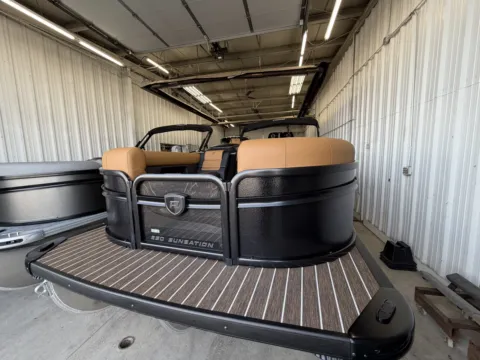 More photos of 2026 PREMIER SUNSATION 250 RF PTX TRIPLE 200HP BUNK TRAILER at McLaughlin's RV and Marine - Fargo, ND