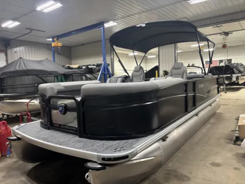 Photos of 2026 PREMIER SUNSCAPE 220 RL 150HP BUNK TRAILER for sale in Fargo, ND at McLaughlin's RV and Marine - Fargo