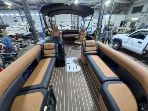Photos of 2026 PREMIER SUNSATION 250 RL PTX TRIPLE 200HP BUNK TRAILER for sale in Fargo, ND at McLaughlin's RV and Marine - Fargo