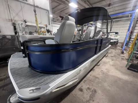 Photos of 2026 PREMIER SUNSCAPE 220 RF 150HP BUNK TRAILER for sale in Fargo, ND at McLaughlin's RV and Marine - Fargo