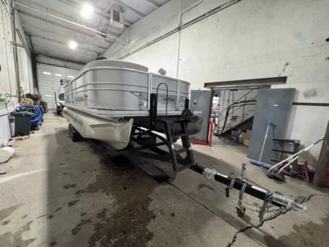 Another view of 2015 SYLVAN MIRAGE 8522 LZ 150HP LEGS BUNK TRAILER for sale in Fargo, ND at McLaughlin's RV and Marine - Fargo