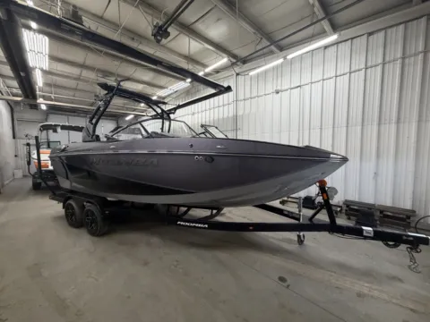 Photos of 2026 MOOMBA CRAZ for sale in Fargo, ND at McLaughlin's RV and Marine - Fargo