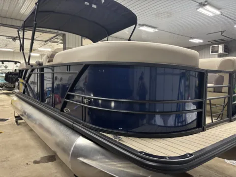 Photos of 2026 SYLVAN MIRAGE 822 LZ 115HP BUNK TRAILER for sale in Detroit Lakes, MN at McLaughlin's RV & Marine - Detroit Lakes