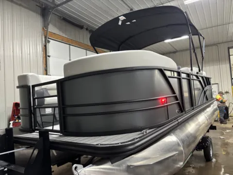 More photos of 2026 SYLVAN MIRAGE 820 PARTY FISH 90HP BUNK TRAILER at McLaughlin's RV & Marine - Detroit Lakes, MN