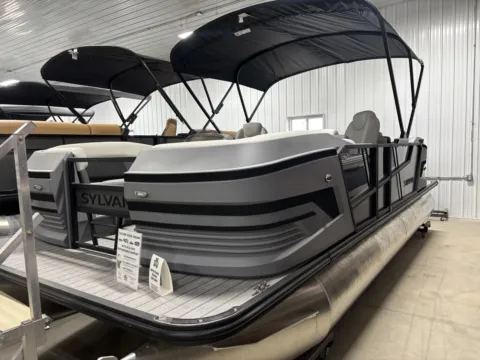 More photos of 2026 SYLVAN R SERIES R-22 LZ DH 115HP BUNK TRAILER at McLaughlin's RV and Marine - Fargo, ND