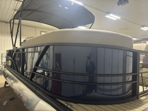 More photos of 2026 SYLVAN MIRAGE 822 PARTY FISH 115HP BUNK TRAILER at McLaughlin's RV & Marine - Detroit Lakes, MN