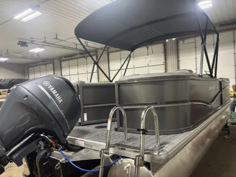 More photos of 2026 PREMIER SUNSCAPE 220 RF 115HP BUNK TRAILER at McLaughlin's RV & Marine - Detroit Lakes, MN