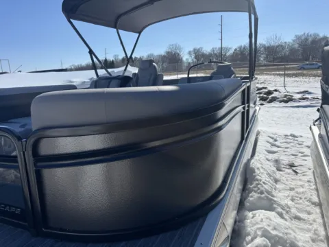 More photos of 2026 PREMIER SUNSCAPE 200 RF 90HP BUNK TRAILER at McLaughlin's RV and Marine - Fargo, ND